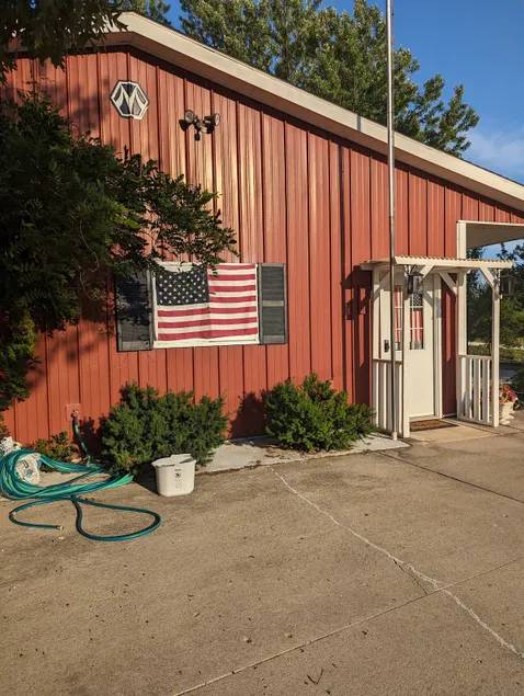 Relaxing Country Escape - Image 1