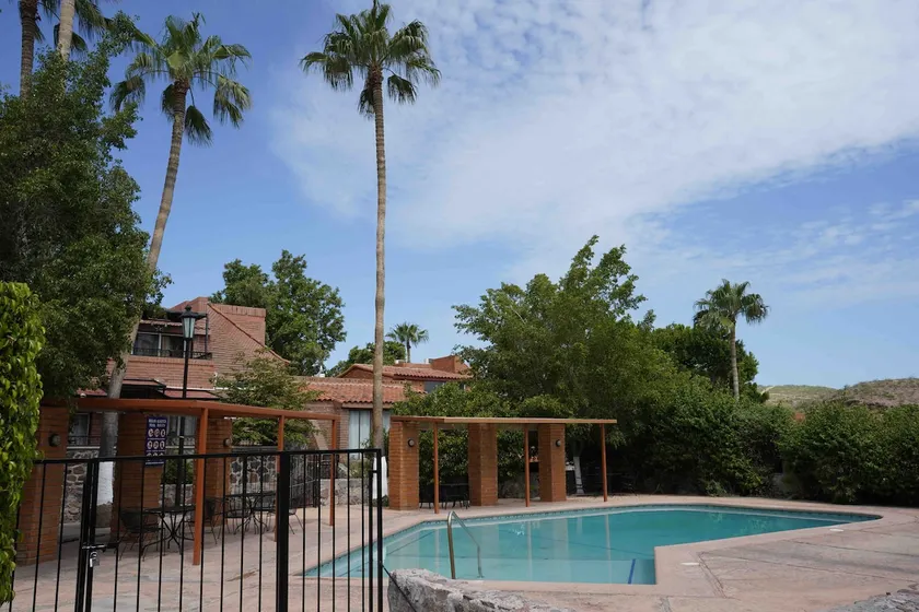 Nahual Condominium areas with Gardens and Pools - Image 1