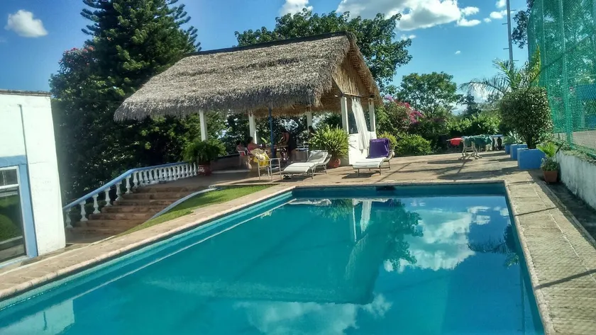 House in Cuerna at an excellent price! - Image 1