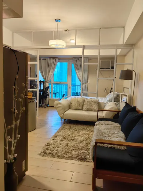 @Venice Mall studio w/balcony great view/near BGC - Image 1