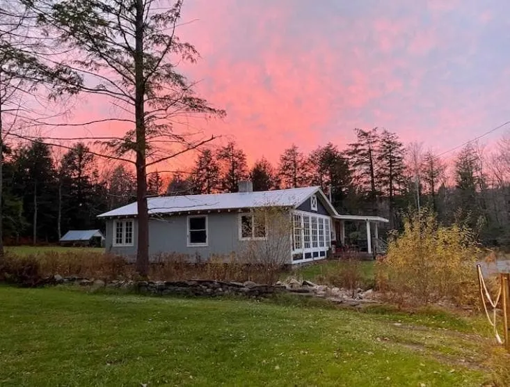 Shandelee Lake Cabin & Boathouse Livingston Manor - Image 1