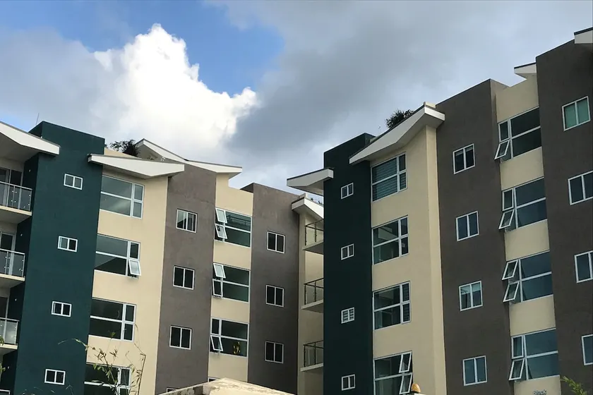 Kingston - Luxury Apartment - Centrally Located - Image 1