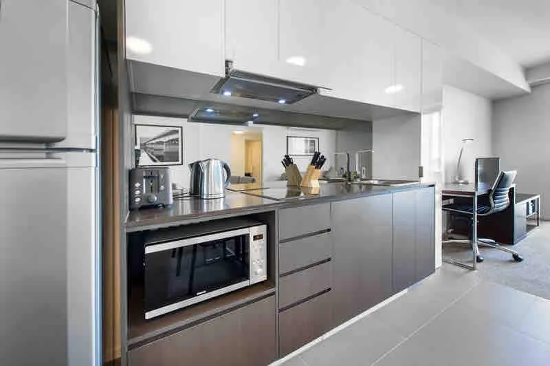 CBD One bedroom Deluxe Apartment - Image 1