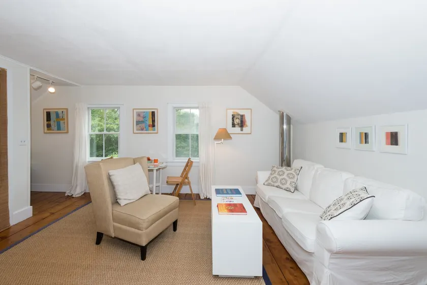 Sag Harbor Village Oasis - Image 1