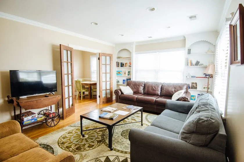Castlewood Park Cottage - Image 1