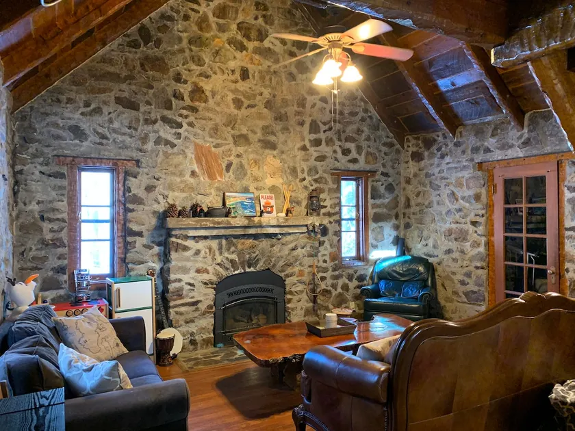 The Rainbow Stone Cabin. + new hot tub! - Image 1