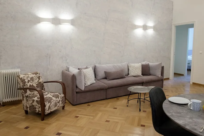 Luxury three bedroom Apartment in Kolonaki - Image 1