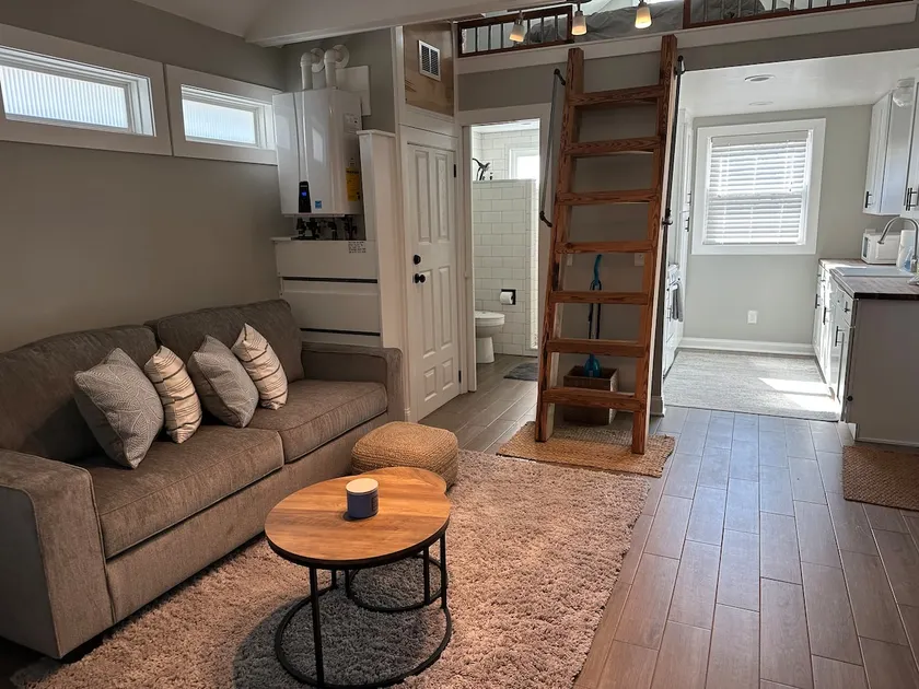 Modern Beach Cottage with Loft - Image 1