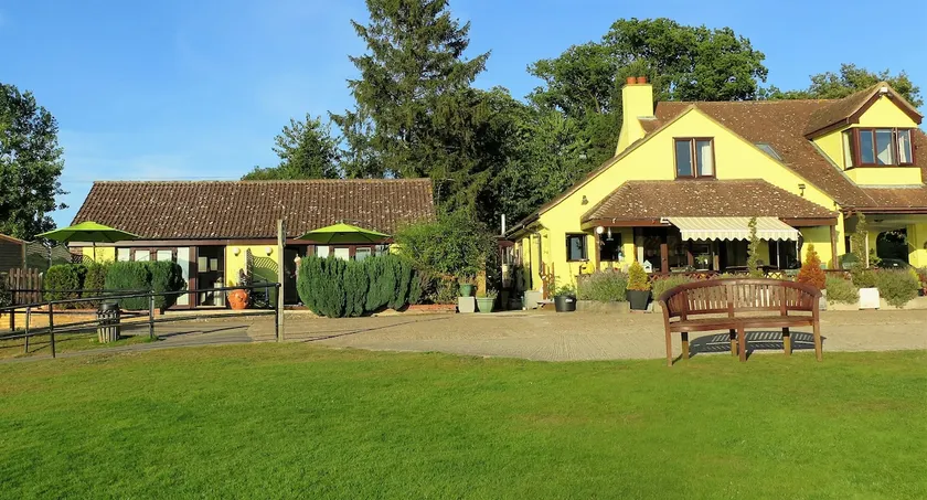 Annexe at Gosfield Lake - Image 1