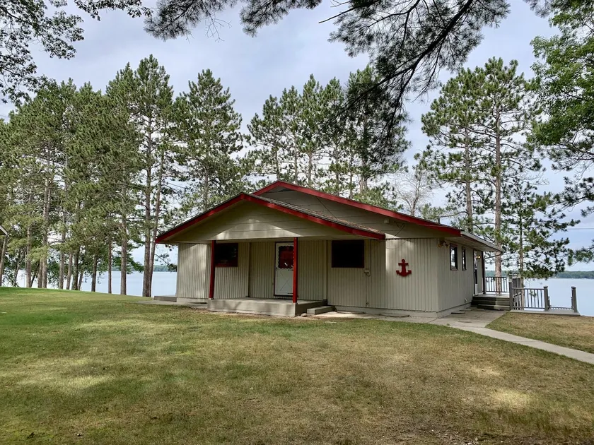 Haus am See in Lewiston - Image 1