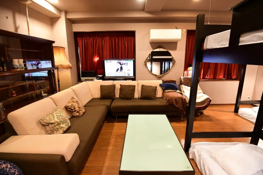 CB Yokohama - 10th anniversary: free parking, free pick-up and drop-off, free pocket Wi-Fi, 1... - Image 1