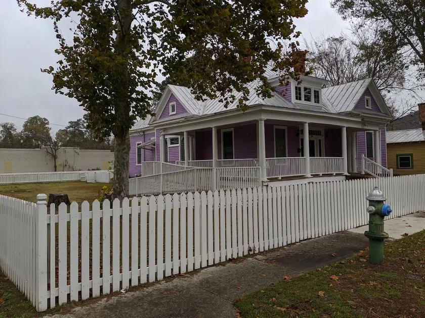 smART Church House - Image 1