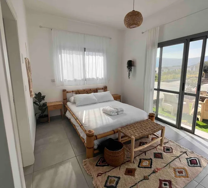 One-room apartment for a couple, 3 minutes walk from the stream - Image 1