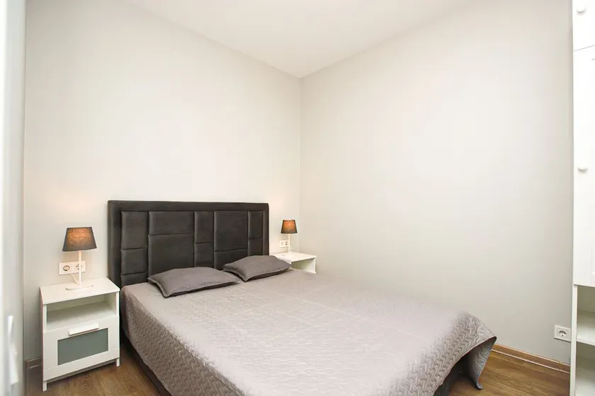 2Room studio | Steps away from any city excitement - Image 1