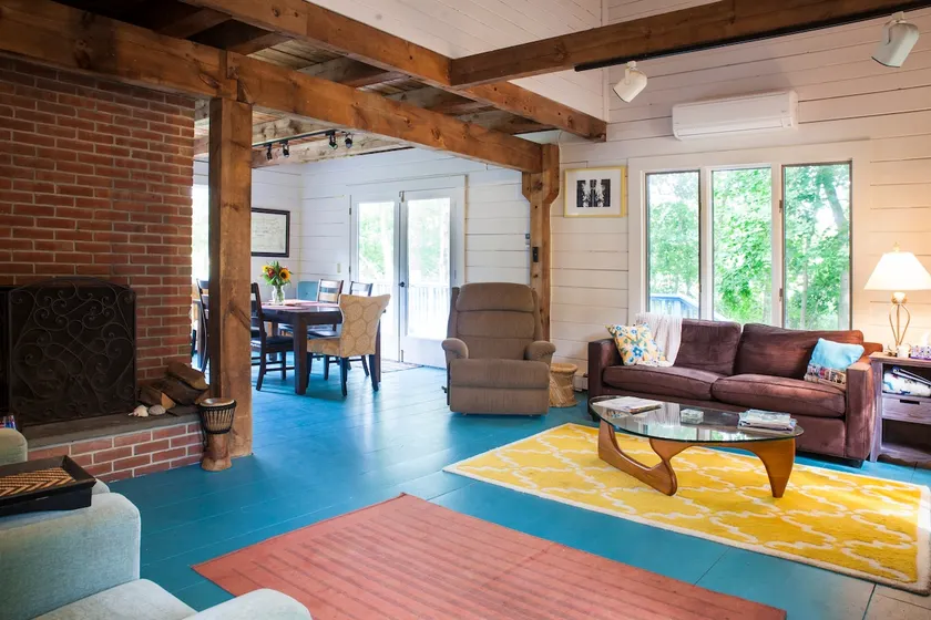 Beach & Woods: Cozy Cabin, Hot tub, Peloton, Oh My - Image 1