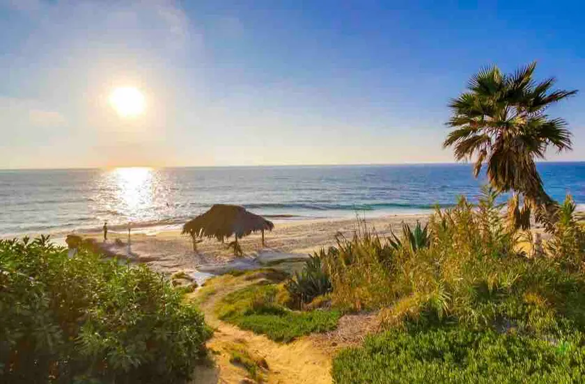 Steps to Sand: Upscale La Jolla Townhome Windansea - Image 1