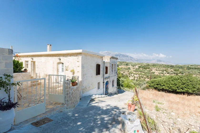 Erato House - Image 1