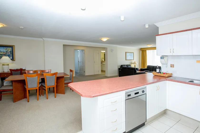 Three Bedroom Apartment - Image 1