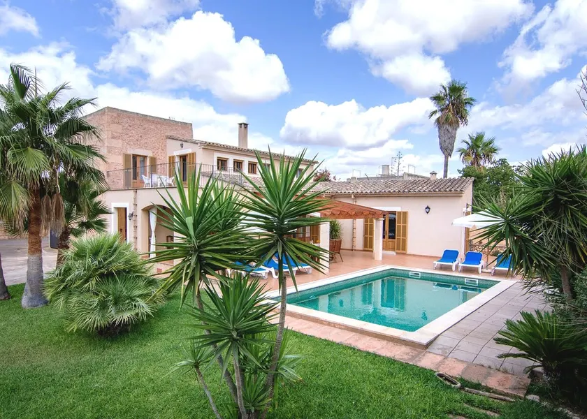 Mallorca vacation farm Cas Padrins de Campos - Image 1