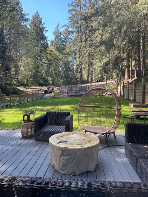 Quiet 4 bedroom with office, hot tub and game room - Image 1