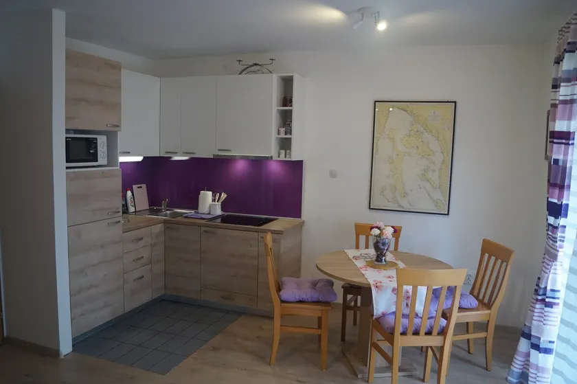 M.R. ELIT APARTMENT - Image 1