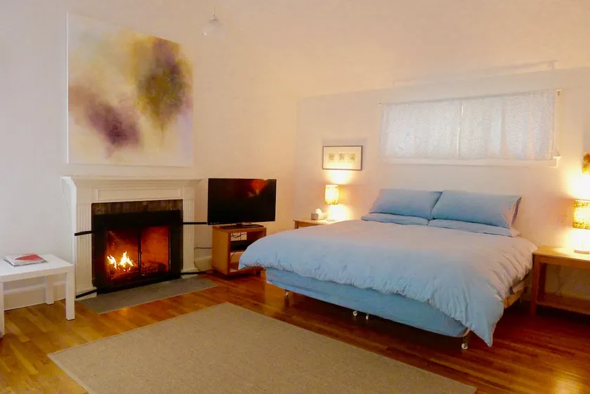 Artists Sag Harbor Village Retreat - Image 1