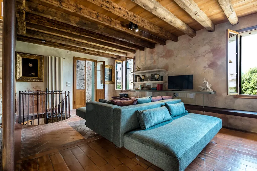 Exclusive House in Asolo Art and Design - Image 1