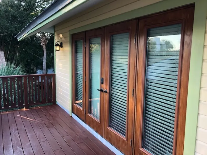 Beautifully decorated 1bdrm carriage house - Image 1