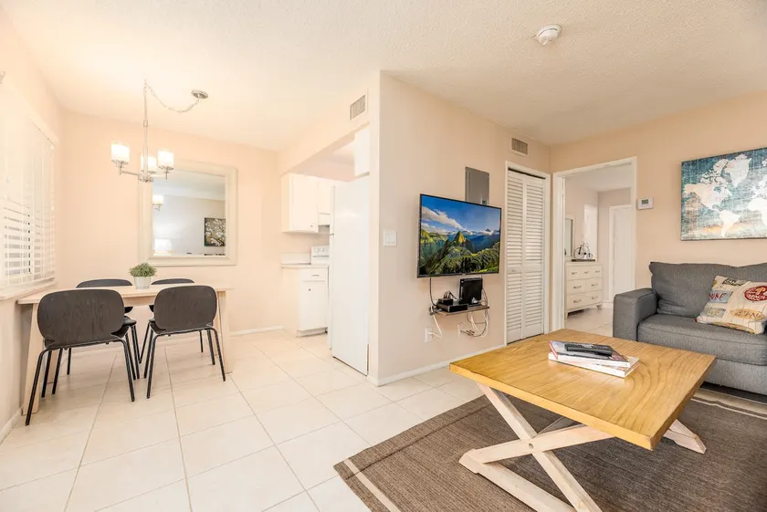 The Retreat 3 - Wilton Manors - Image 1