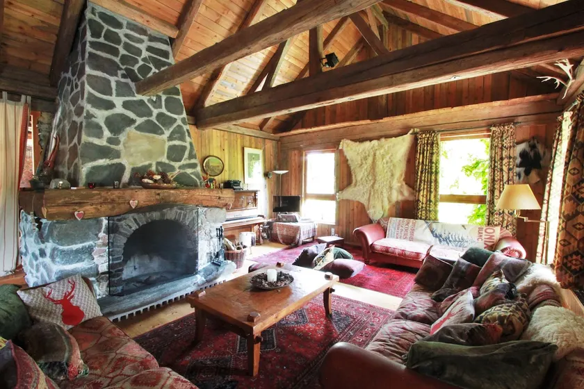 The Bear's Den: near NASSFELD SKI - Image 1