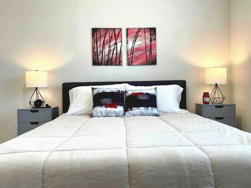 NEW | Modern, cozy home | Humans and pets welcome! - Image 1