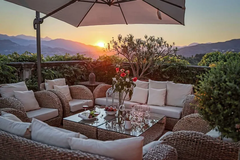 Amazing view ,heated pool private veranda - Image 1