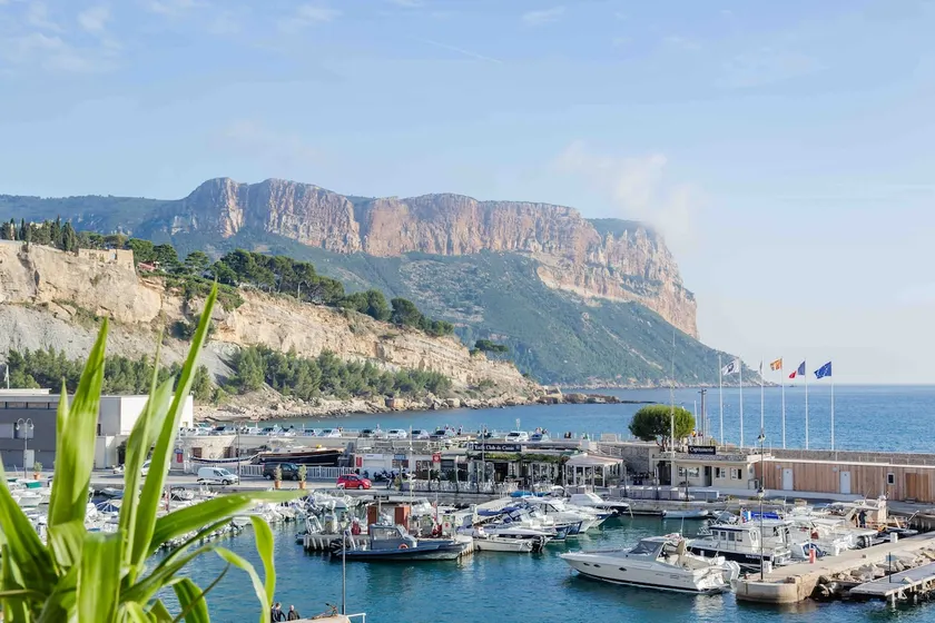 *NEW SARDINETTE DE CASSIS EXCEPTIONAL SEA VIEW* - Image 1