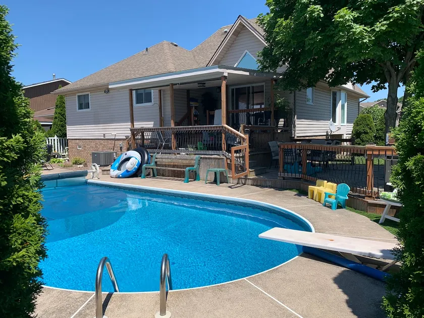 Sunsets on Shawnee - Executive Apt w/ Pool - Image 1
