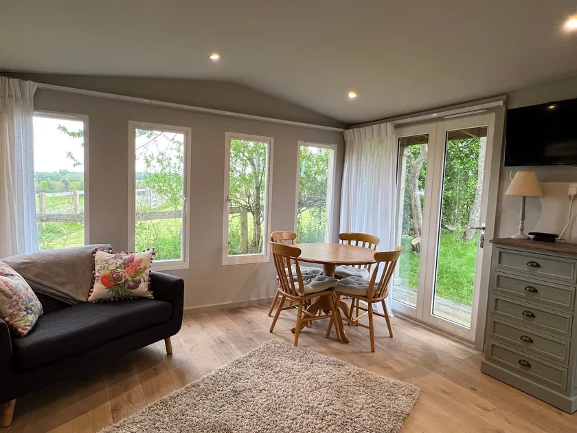 Log Studio near Le Manoir aux Quat'Saisons - Image 1