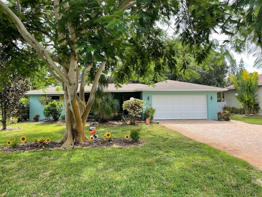 Quiet Englewood Home Near Manasota Key - Image 1