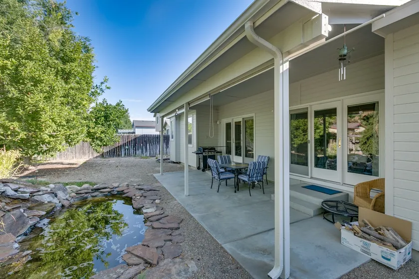 The Daisy house in downtown Eagle. Best location! - Image 1