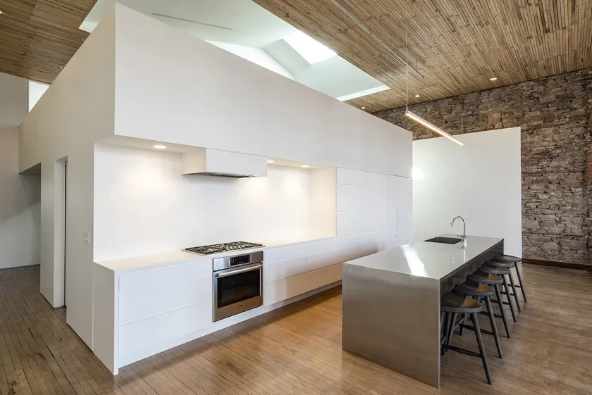 Downtown Medina Contemporary Loft - Image 1