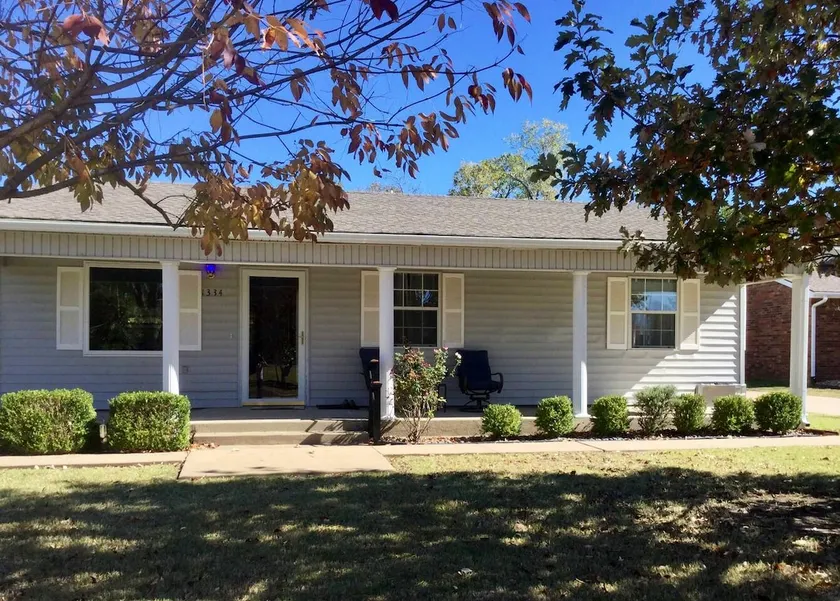 This Little House. - Image 1