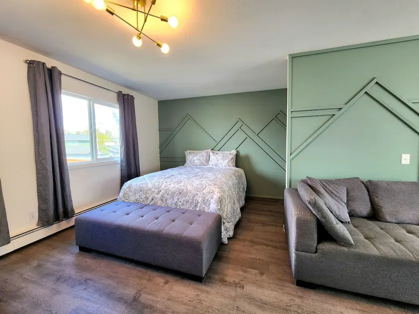 Denali Studio by airport & lakes *Newly Remodeled* - Image 1