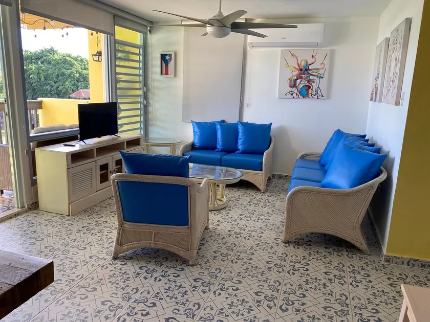 The BLUE couch. - Image 1