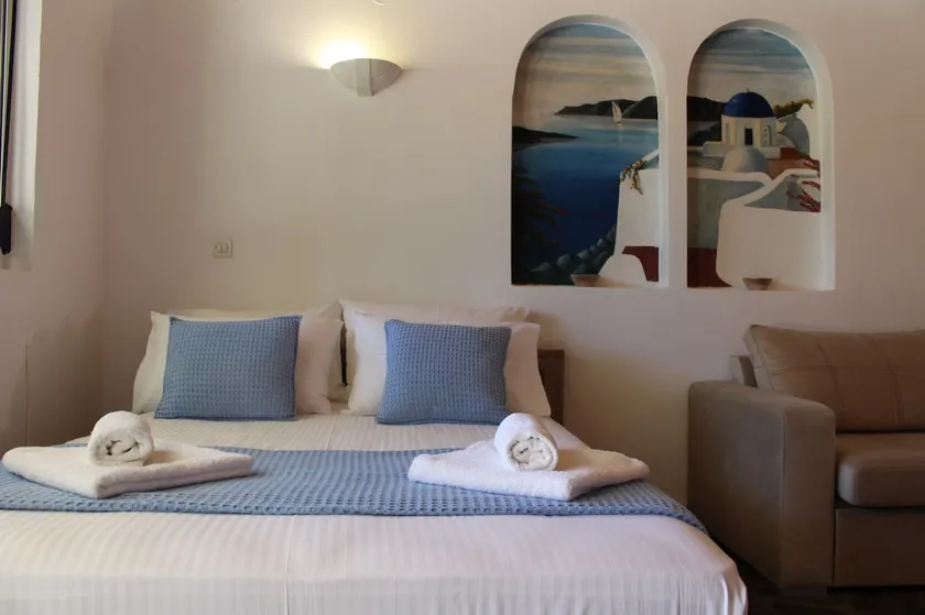 Corali Luxury Beach Apartment - Image 1