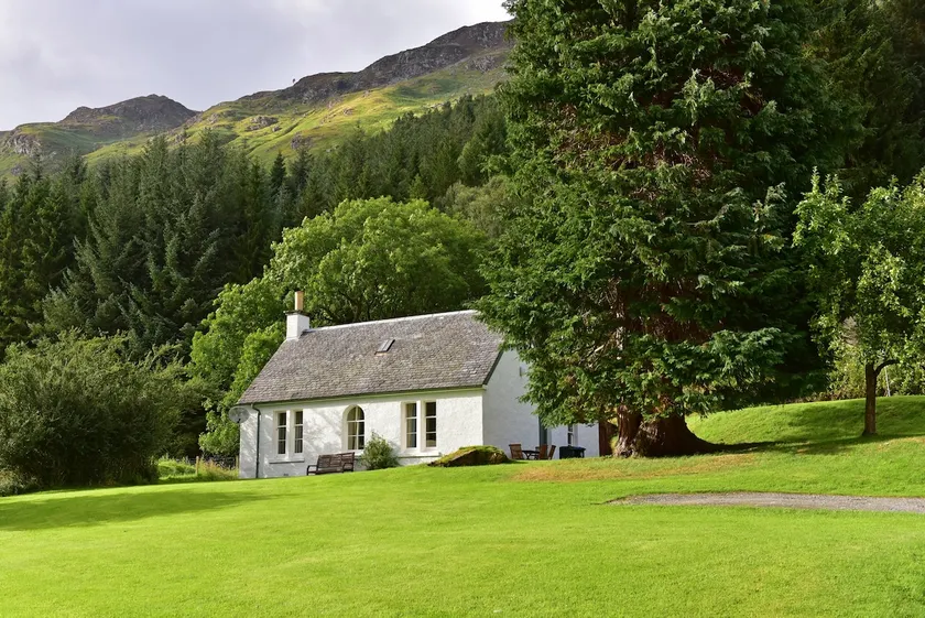 Gardeners Cottage - Image 1