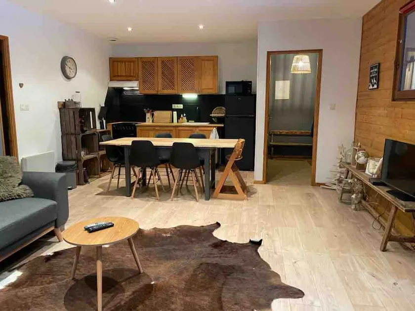 Mountain apartment in Molines en Queyras - Image 1