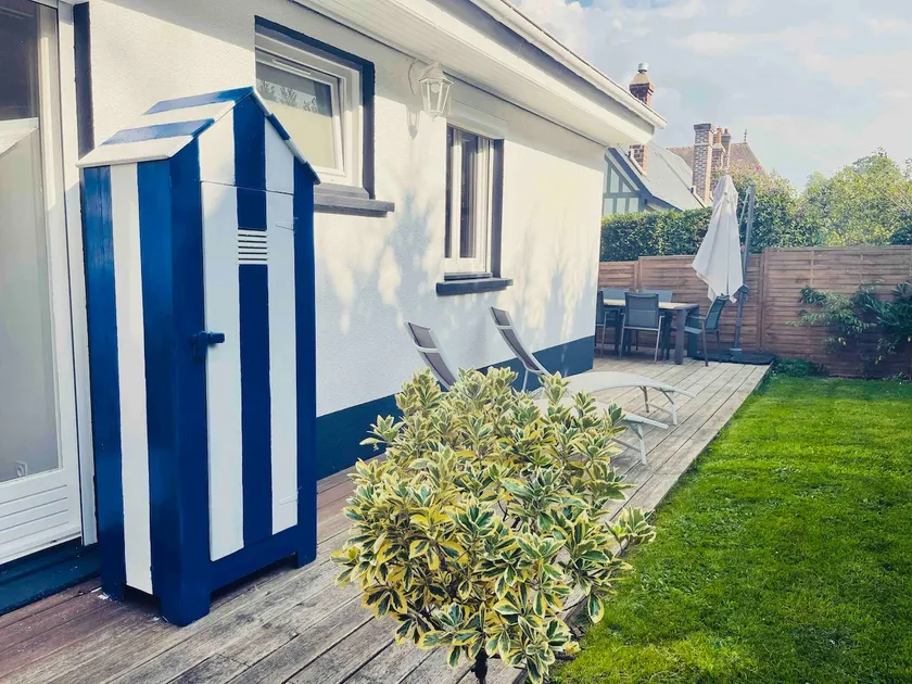 Deauville cottage : Calm, garden and easy parking - Image 1