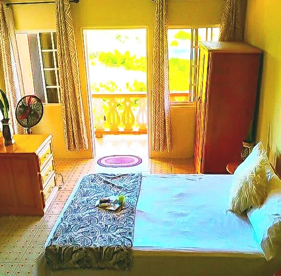 Atlantic Breeze Apartment # 3 - Image 1