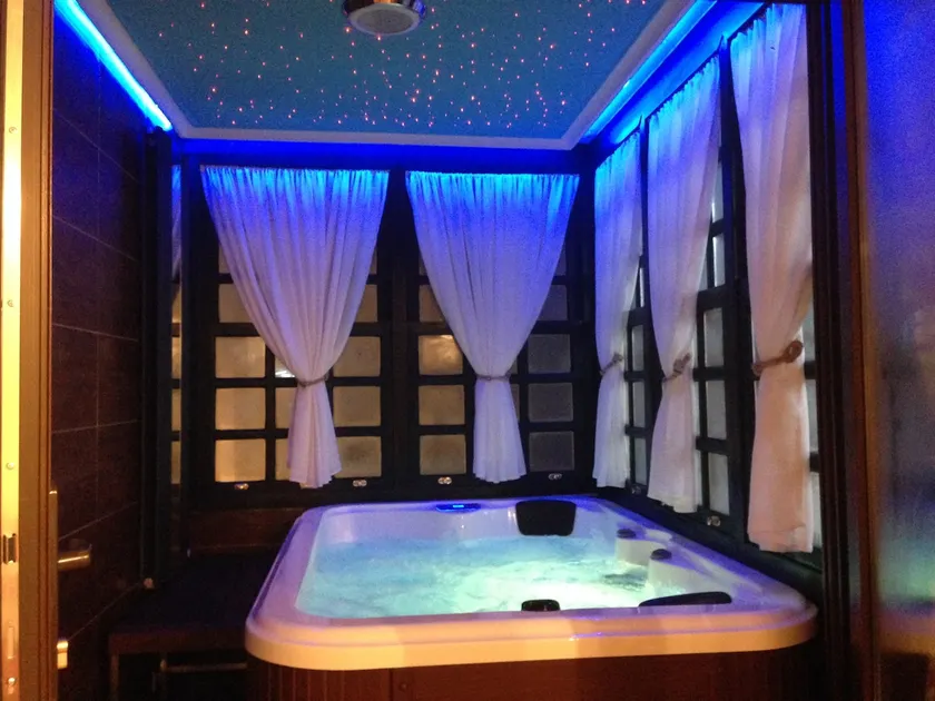 Central Quality Apartment Spa Salamanca - Image 1