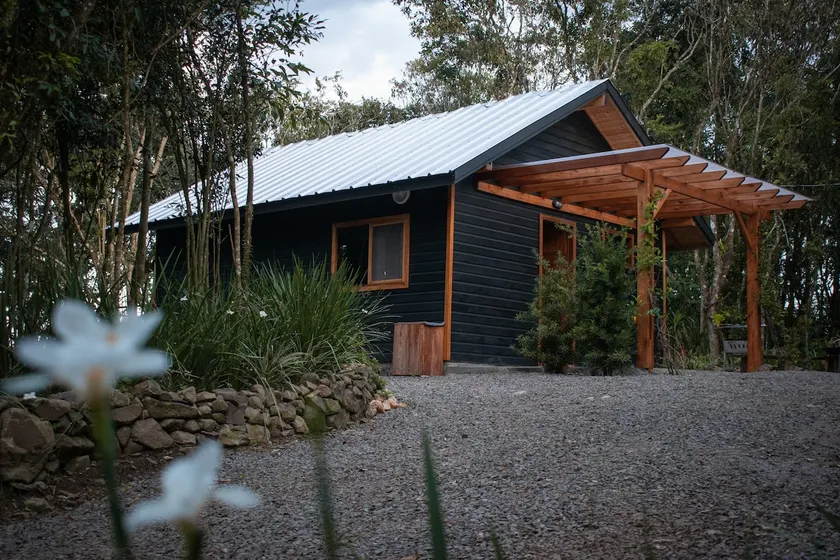 Alto Refúgio Cabin: Joy - Image 1