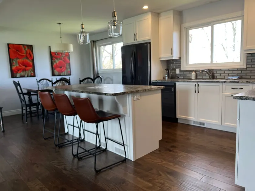Private and Perfectly Positioned home. - Image 1