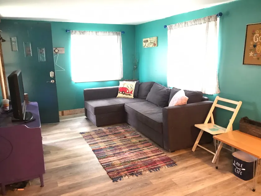 Rustique 2 BR, 1 salle de bain Cottage Avec Accès plage privée au lac Huron - Image 1